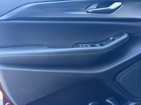 New 2026 Jeep Grand Cherokee Laredo image 11