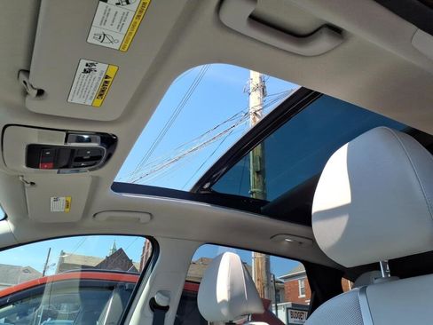 Used 2022 Hyundai Tucson Limited image 12