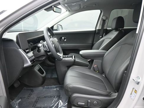 New 2026 Hyundai Ioniq 5 SEL image 11