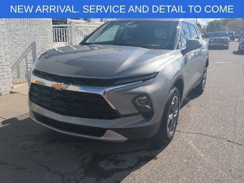 Certified 2023 Chevrolet Blazer LT w/ Driver Confidence Package FWD image 1