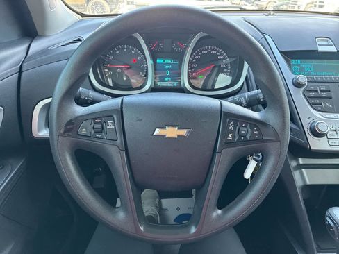 Used 2015 Chevrolet Equinox LS image 11