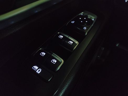 Used 2020 Kia Telluride S FWD image 27