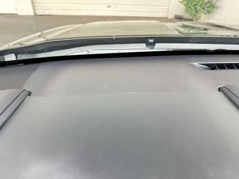 Used 2025 Toyota Highlander LE image 35