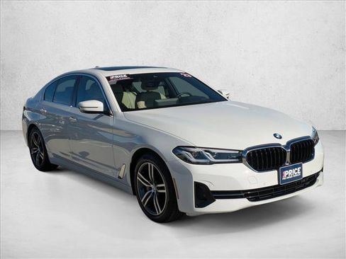 Used 2023 BMW 530i xDrive w/ Convenience Package image 3