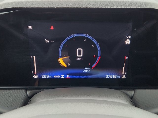 Used 2025 Chevrolet TrailBlazer LT AWD/4WD image 36