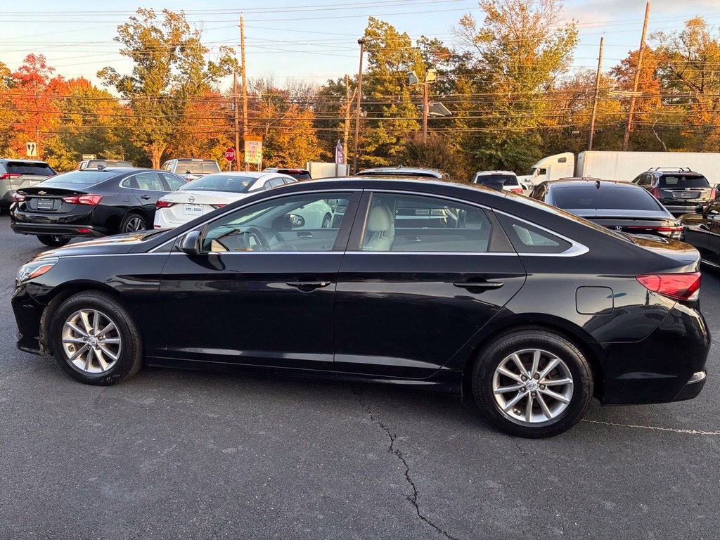 Used 2018 Hyundai Sonata SE FWD image 4