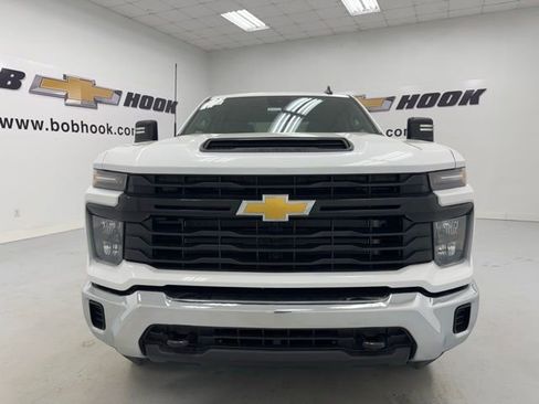 New 2026 Chevrolet Silverado 2500 W/T w/ WT Convenience Package RWD image 2