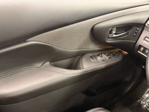 Certified 2024 Nissan Murano SL FWD image 33