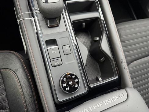 New 2025 Nissan Pathfinder Rock Creek image 25