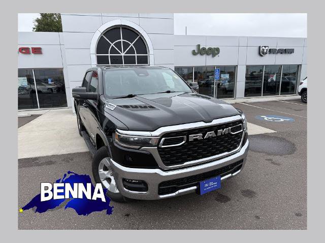 Used 2025 RAM 1500 4x4 Crew Cab image 1