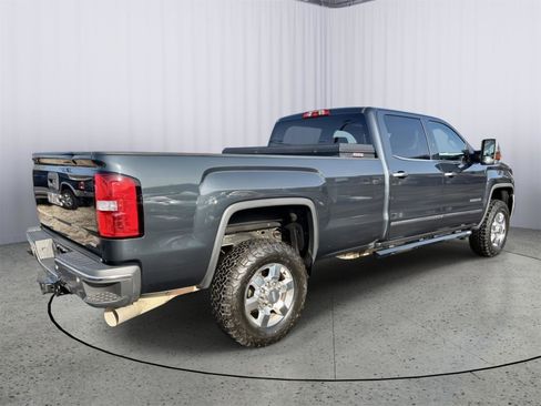 Used 2019 GMC Sierra 2500 SLT w/ Duramax Plus Package image 6