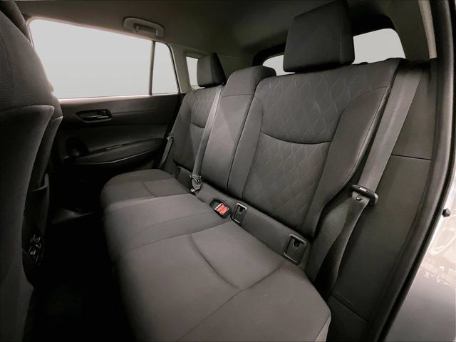 Used 2023 Toyota Corolla Cross LE AWD/4WD image 25