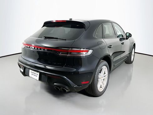 New 2025 Porsche Macan image 9