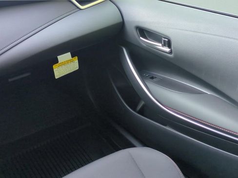 Used 2023 Toyota Corolla SE image 13