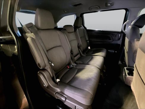 Used 2018 Honda Odyssey EX image 20