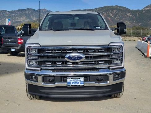 New 2026 Ford F250 Lariat w/ FX4 Off-Road Package AWD/4WD image 6