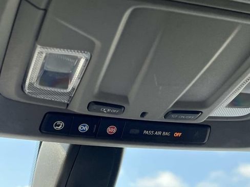 Used 2021 Chevrolet Silverado 1500 LT w/ Bed Protection Package AWD/4WD image 29