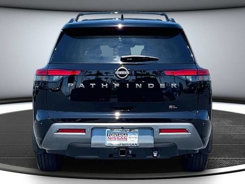 New 2026 Nissan Pathfinder SL FWD image 4