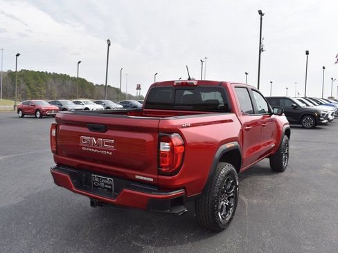 Used 2025 GMC Canyon Elevation image 4
