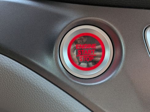 Used 2021 Honda Pilot LX image 28