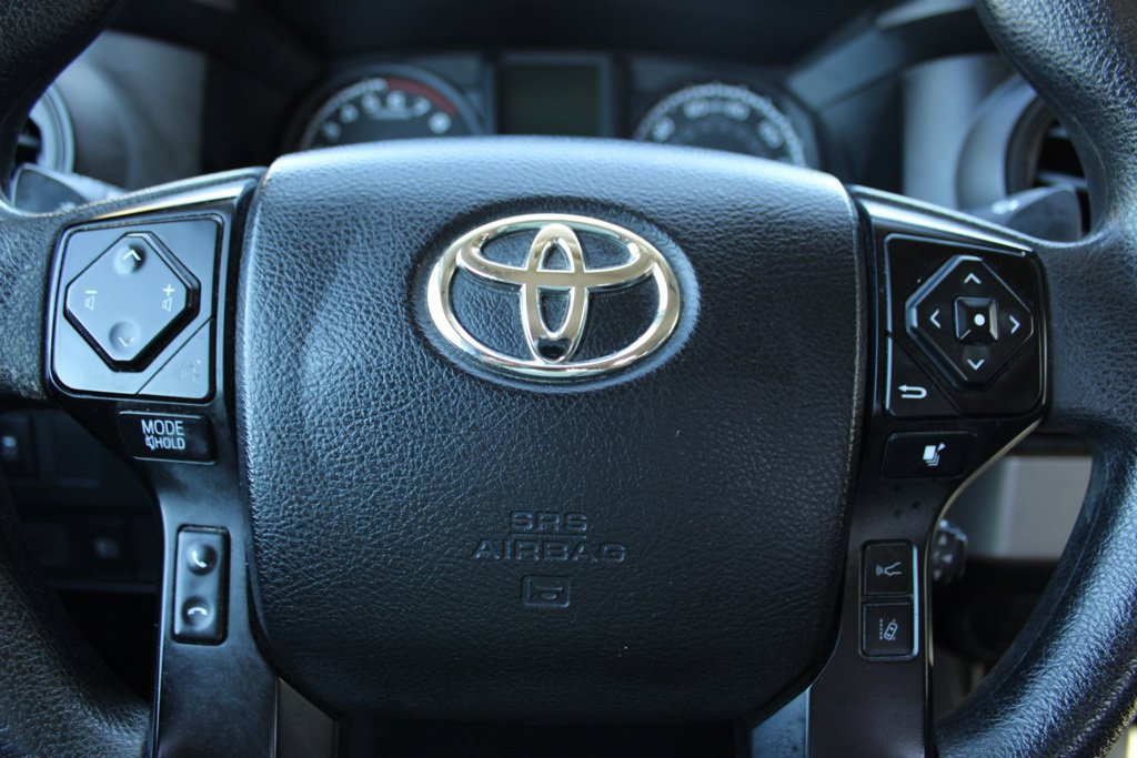 Used 2021 Toyota Tacoma SR w/ SR Convenience Package RWD image 14