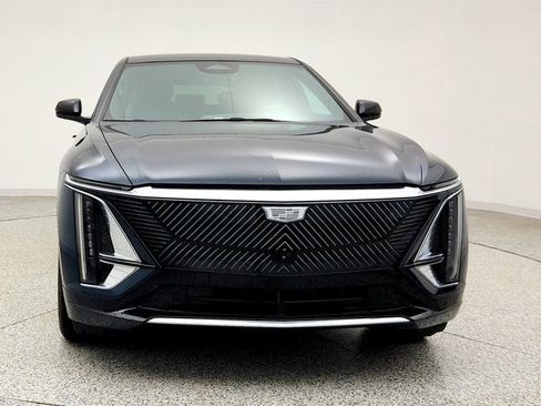 Used 2024 Cadillac Lyriq Tech w/ Driver Assist Package image 2