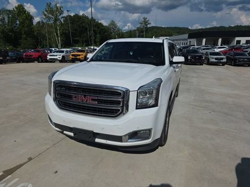 Used 2019 GMC Yukon XL SLT RWD image 2
