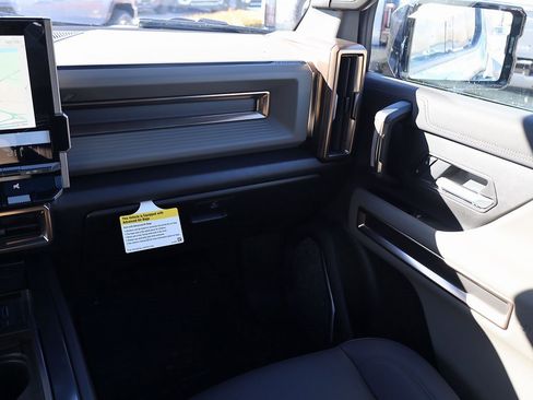 New 2025 GMC Hummer EV 3X w/ Battery Pack, 24 Module Pack image 21