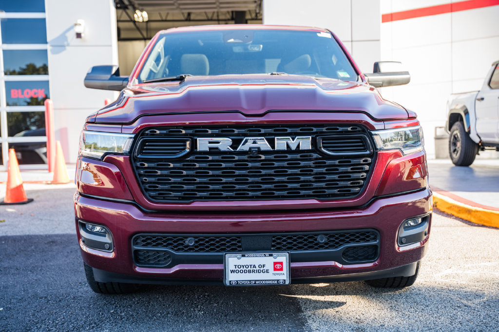 Used 2025 RAM 1500 Big Horn AWD/4WD image 2