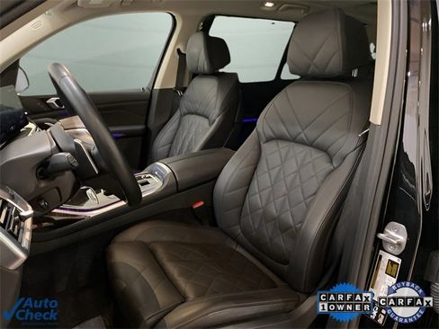 Used 2024 BMW X7 xDrive40i w/ Premium Package image 55
