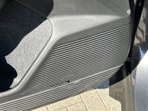 New 2026 Subaru Outback Limited XT image 20