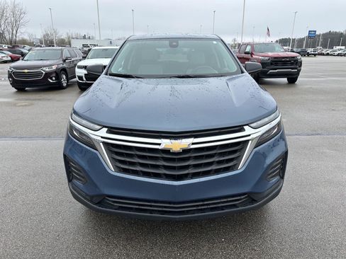 Used 2024 Chevrolet Equinox LS w/ LS Convenience Package AWD/4WD image 12