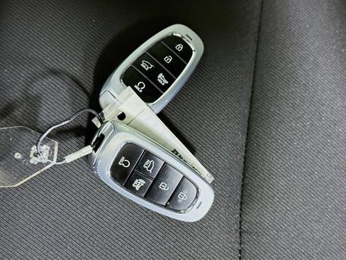 Certified 2024 Hyundai Tucson Blue AWD/4WD image 34