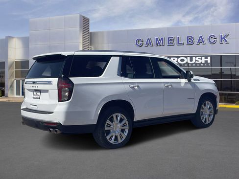 Used 2022 Chevrolet Tahoe High Country AWD/4WD image 6