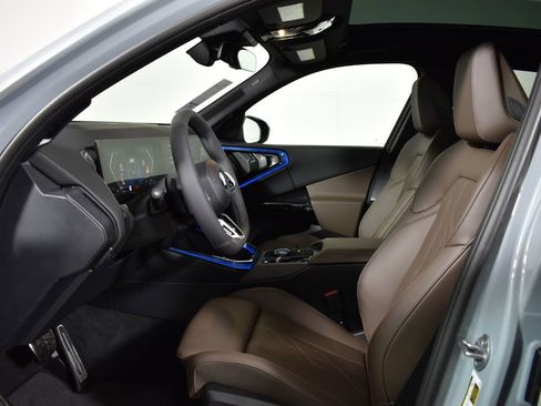 New 2026 BMW X3 xDrive30 w/ Premium Package image 3