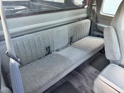 Used 1993 Ford F150 XL image 45