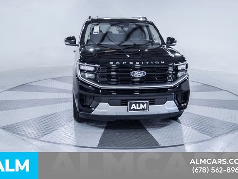 Used 2025 Ford Expedition Platinum AWD/4WD image 15