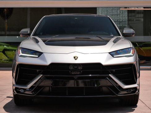 Used 2023 Lamborghini Urus Performante AWD/4WD image 5
