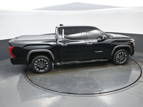 Used 2025 Toyota Tundra Limited image 40