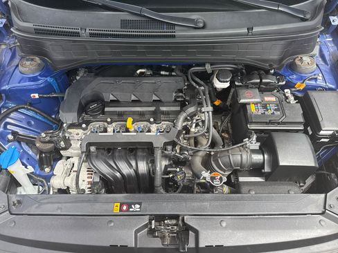 Used 2023 Hyundai Venue SE w/ Cargo Package FWD image 21