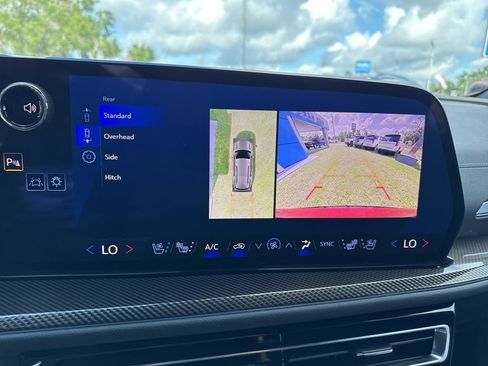 New 2025 Chevrolet Traverse High Country w/ LPO, Floor Liner Package image 19