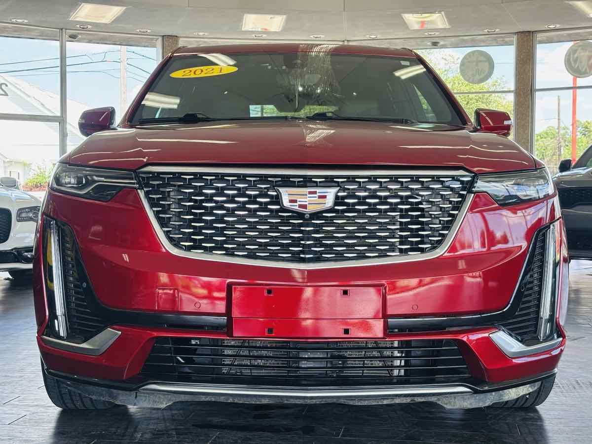 Used 2021 Cadillac XT6 Premium Luxury AWD/4WD image 17