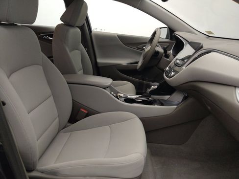 Used 2022 Chevrolet Malibu LS FWD image 21