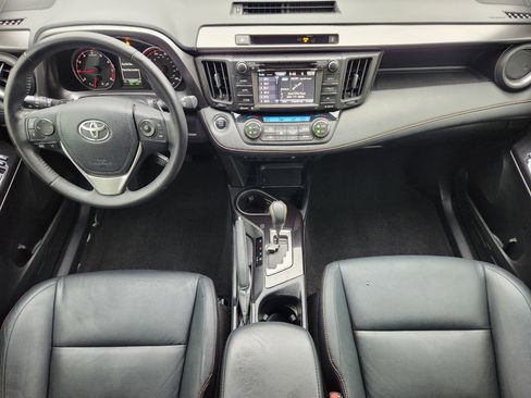 Used 2016 Toyota RAV4 SE image 26