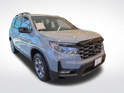 Used 2022 Honda Passport TrailSport image 9