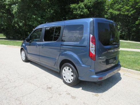 Used 2022 Ford Transit Connect XLT FWD image 22