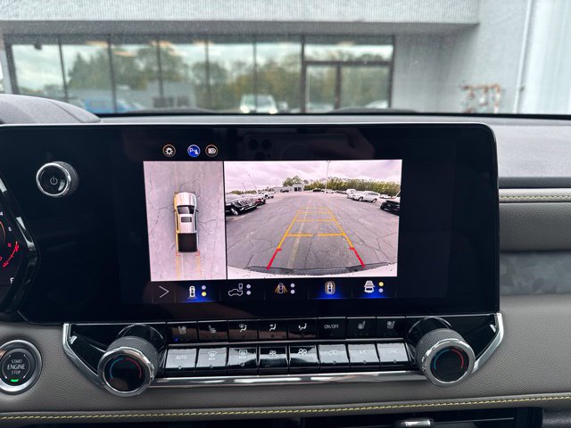 Used 2024 Chevrolet Colorado ZR2 w/ ZR2 Convenience Package III AWD/4WD image 19