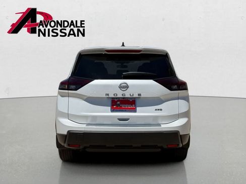 New 2026 Nissan Rogue SV AWD/4WD image 5