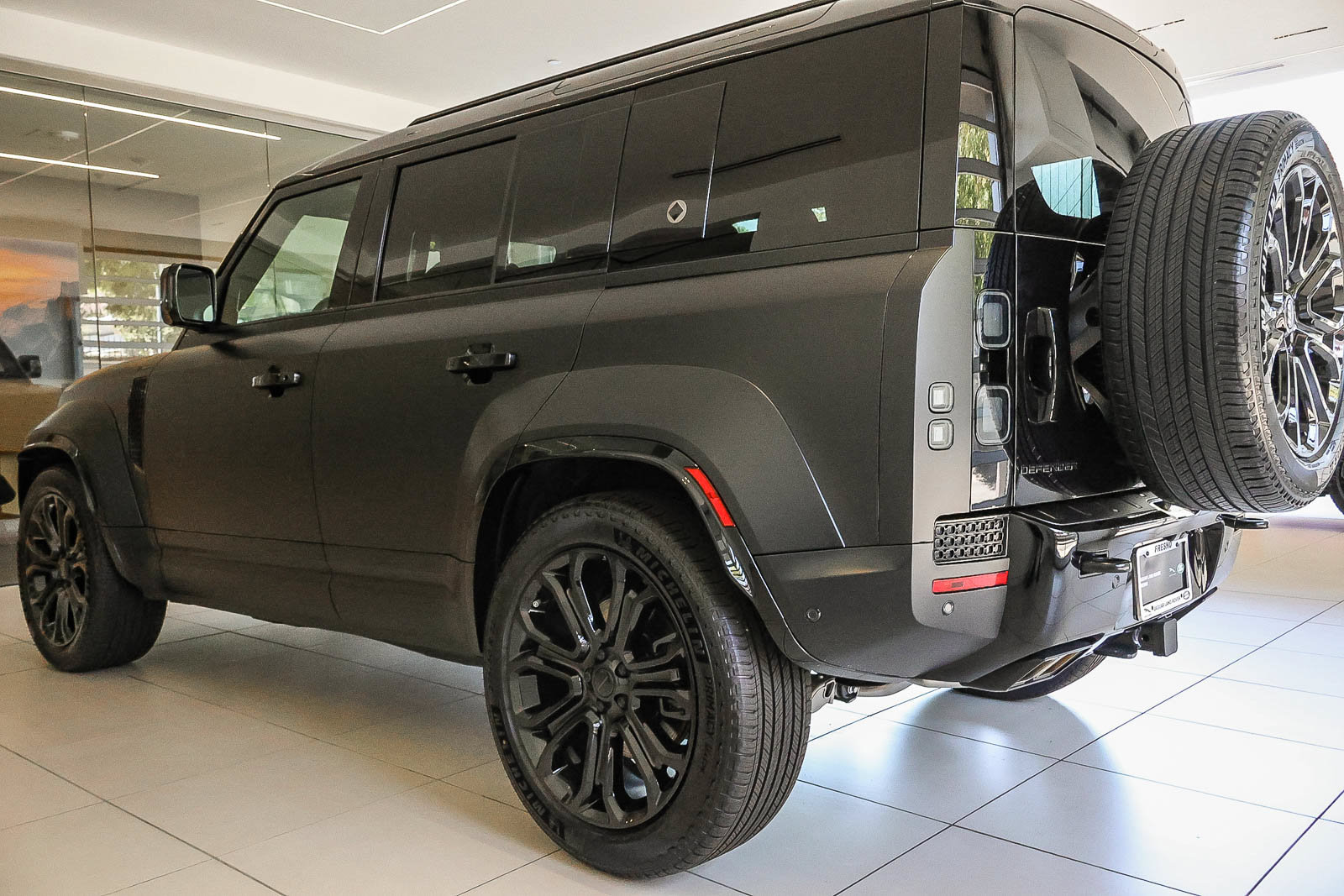 New 2026 Land Rover Defender 110 AWD/4WD image 5