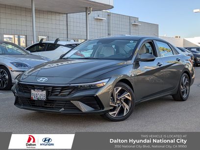 Certified 2025 Hyundai Elantra Limited